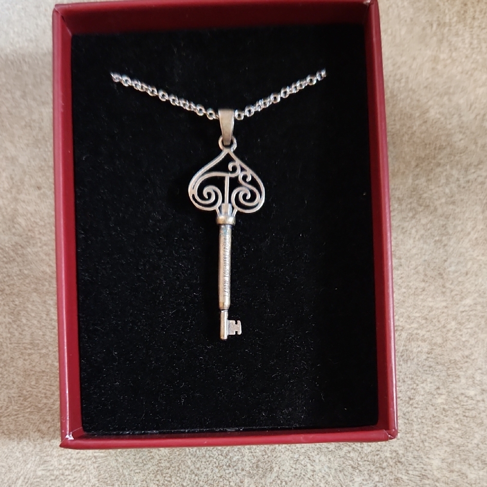 Taylor Swift I Knew You Were Trouble Key Pendant Necklace